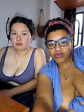 Selket11 online show from March 2025 05:39:01 PM