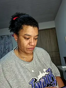 Selket11 online show from October 2025 10:51:02 PM