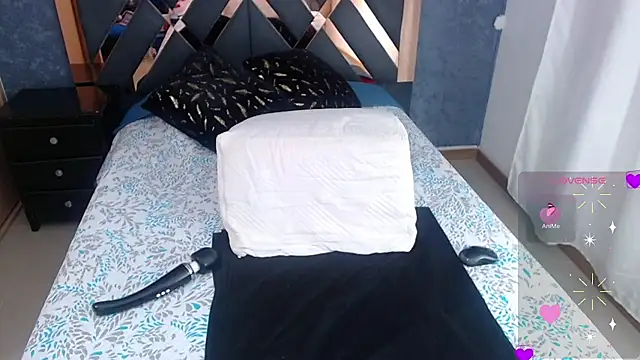 Snapshot of bianca_milfsexy chatting on February 2025 01:13:01 AM bianca milfsexy online show from February 2025 01:13:01 AM