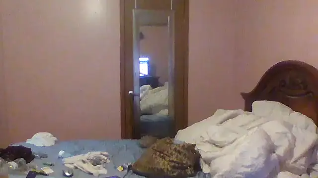 Snapshot of Mrunpredictableyouknow chatting on October 2025 01:11:01 PM Mrunpredictableyouknow online show from October 2025 01:11:01 PM