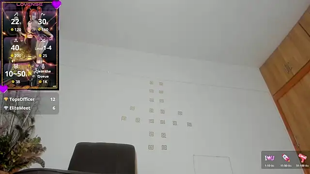 Snapshot of violetmontan chatting on November 2025 03:00:01 PM violetmontan online show from November 2025 03:00:01 PM