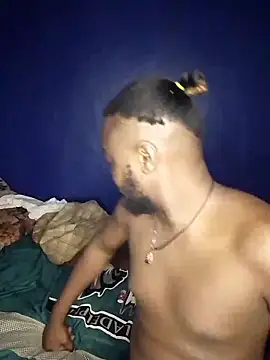 Freaky Vannahs online show from November 2025 03:07:01 AM