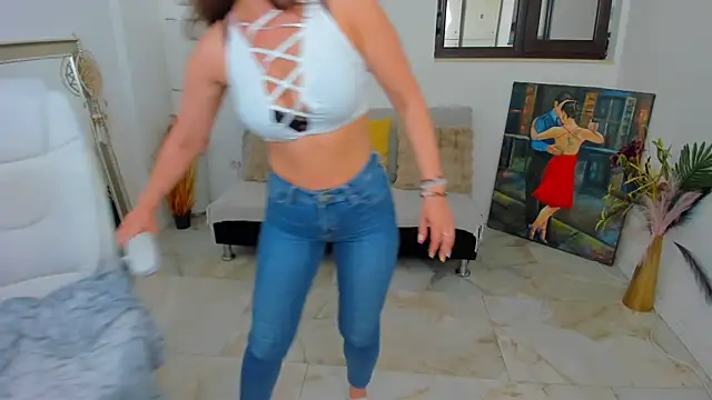 Snapshot of Darya_Baby chatting on June 2026 05:14:01 PM Darya Baby online show from June 2026 05:14:01 PM