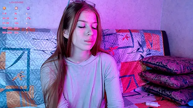 Snapshot of KatalinaAmore chatting on October 2025 03:20:01 PM KatalinaAmore online show from October 2025 03:20:01 PM