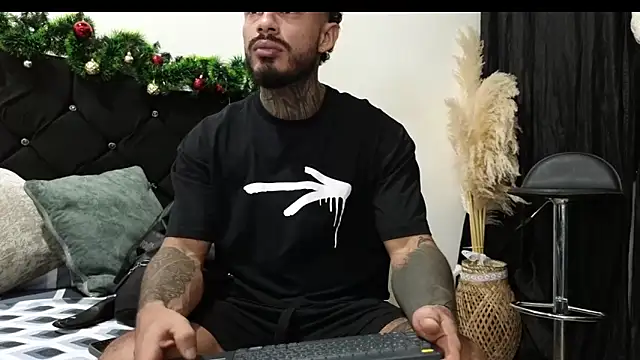 john cartter1 online show from December 2025 11:04:02 AM