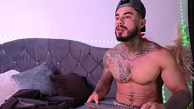 john cartter1 online show from February 2026 12:45:01 PM