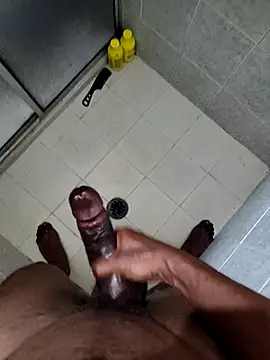 Negrotnt11 online show from September 2025 09:44:01 AM