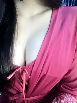 Snapshot of _Linez_ chatting on January 2026 04:31:02 PM Linez online show from January 2026 04:31:02 PM