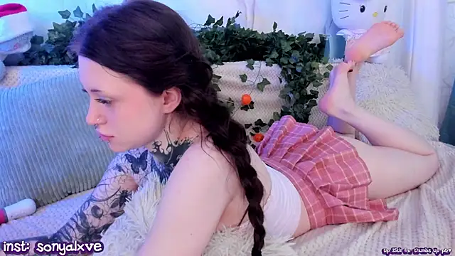 Snapshot of vergillhell chatting on January 2025 09:30:01 AM vergillhell online show from January 2025 09:30:01 AM