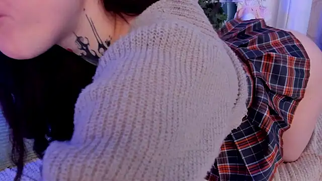 Snapshot of vergillhell chatting on January 2025 06:25:01 AM vergillhell online show from January 2025 06:25:01 AM