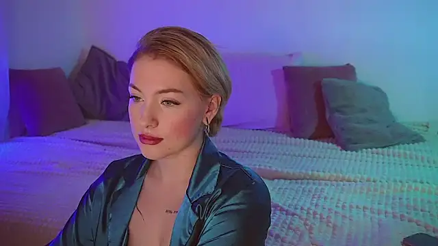 kris69kiss online show from March 2025 10:39:02 AM