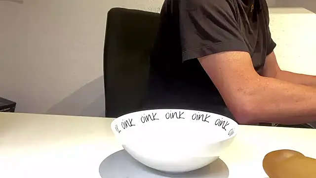 Snapshot of Geilerjung69 chatting on November 2025 07:24:02 PM Geilerjung69 online show from November 2025 07:24:02 PM