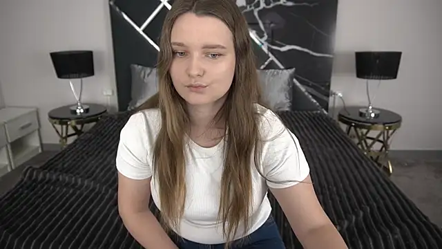 MagicPeachh  online show from July 2026 06:05:01 AM