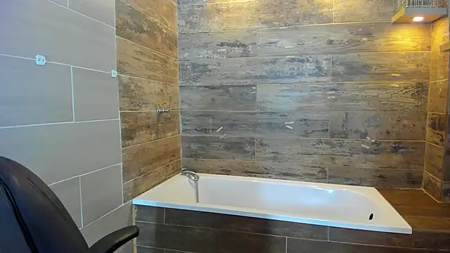 Bryce Evans online show from February 2025 06:45:01 PM