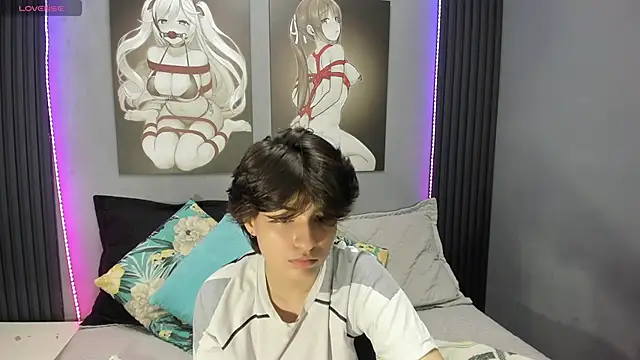 Snapshot of Bryce_Evans chatting on November 2025 03:25:01 PM Bryce Evans online show from November 2025 03:25:01 PM