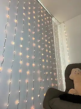 im anna  online show from March 2025 12:56:02 PM