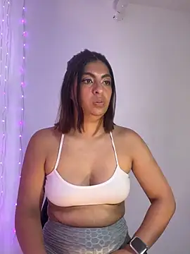 im anna  online show from September 2025 09:04:01 PM