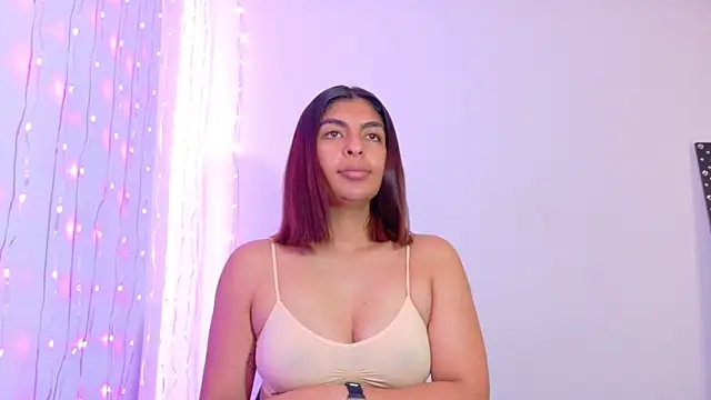 im anna  online show from September 2025 06:42:01 PM