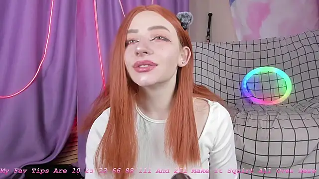 Lexy Lovy online show from October 2025 06:54:02 AM