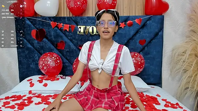 Snapshot of Marge_lasander chatting on February 2025 05:09:01 AM Marge lasander online show from February 2025 05:09:01 AM