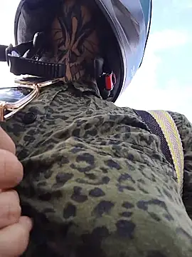 taaylor33 online show from January 2026 08:56:01 PM