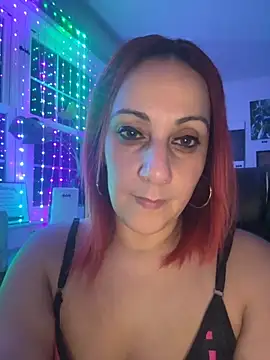 Snapshot of DeeLight124 chatting on September 2025 07:54:02 AM DeeLight124 online show from September 2025 07:54:02 AM