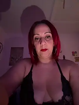 Snapshot of DeeLight124 chatting on November 2025 06:34:02 AM DeeLight124 online show from November 2025 06:34:02 AM