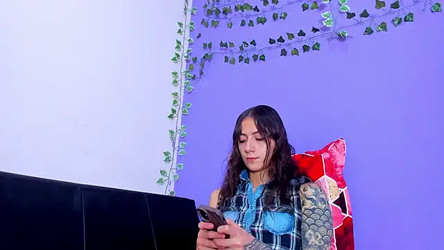 Snapshot of scarlet-jonesx chatting on March 2025 12:31:02 AM scarlet-jonesx online show from March 2025 12:31:02 AM