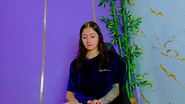 Snapshot of scarlet-jonesx chatting on October 2025 08:22:02 AM scarlet-jonesx online show from October 2025 08:22:02 AM