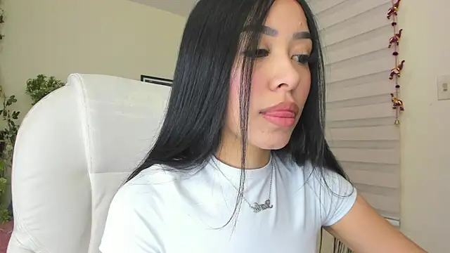 Starliee   online show from February 2025 12:08:02 AM