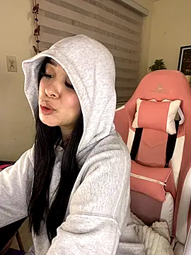 Snapshot of Starliee__ chatting on November 2025 01:36:01 AM Starliee online show from November 2025 01:36:01 AM