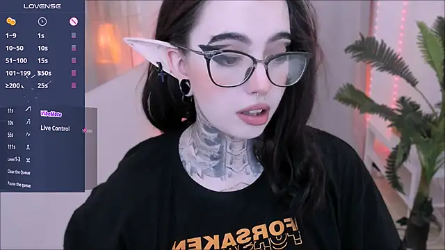 Dixi Pixi  online show from January 2025 05:40:02 AM