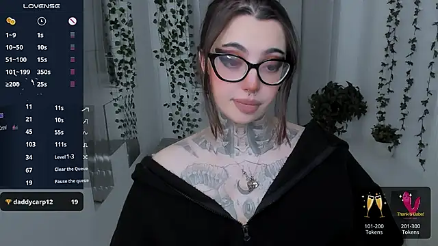 Dixi Pixi  online show from April 2026 06:44:02 AM