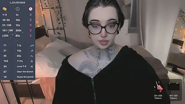 Dixi Pixi  online show from May 2026 08:11:01 AM