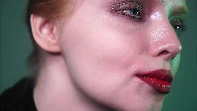 ginger hugs online show from January 2025 01:03:01 AM