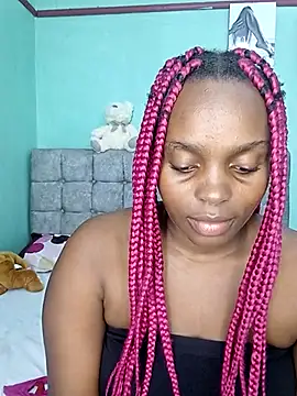 Snapshot of freaky_j_ chatting on December 2024 09:39:02 PM freaky j online show from December 2024 09:39:02 PM