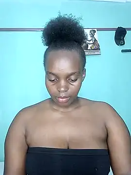 Snapshot of freaky_j_ chatting on December 2024 04:02:02 PM freaky j online show from December 2024 04:02:02 PM