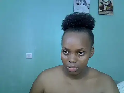 Snapshot of freaky_j_ chatting on February 2025 02:29:02 AM freaky j online show from February 2025 02:29:02 AM