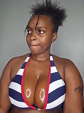 Snapshot of freaky_j_ chatting on February 2026 11:23:02 PM freaky j online show from February 2026 11:23:02 PM