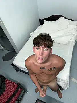 Snapshot of Hornyyoungstud123 chatting on August 2026 01:14:01 PM Hornyyoungstud123 online show from August 2026 01:14:01 PM