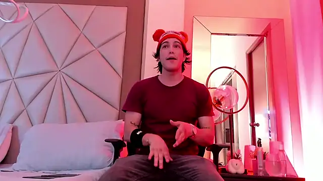 Karimferrer online show from December 2024 03:26:01 AM