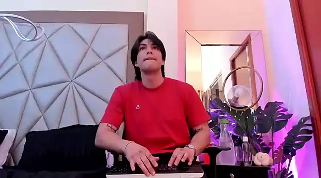 Karimferrer online show from December 2024 04:06:01 AM