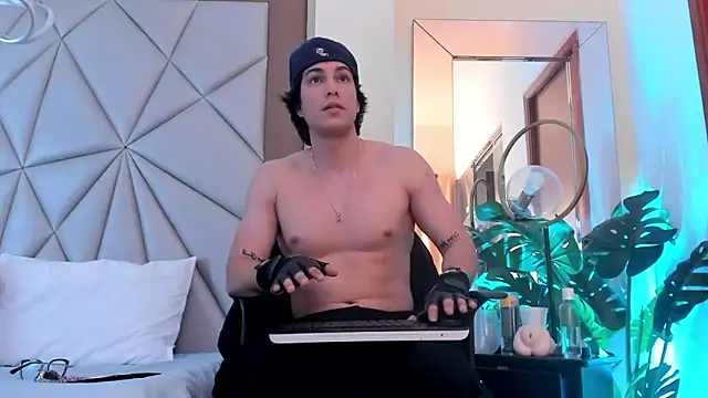 Karimferrer online show from January 2025 07:34:02 AM