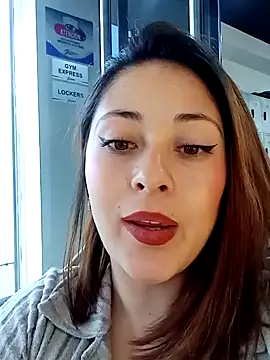 Snapshot of LisbethMoore_ chatting on January 2025 04:05:01 PM LisbethMoore online show from January 2025 04:05:01 PM