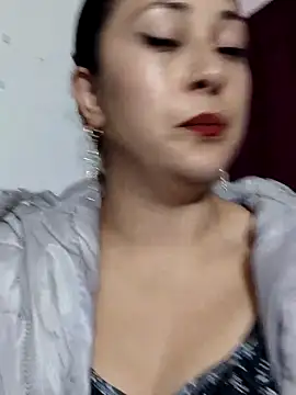 LisbethMoore  online show from May 2026 10:15:02 PM