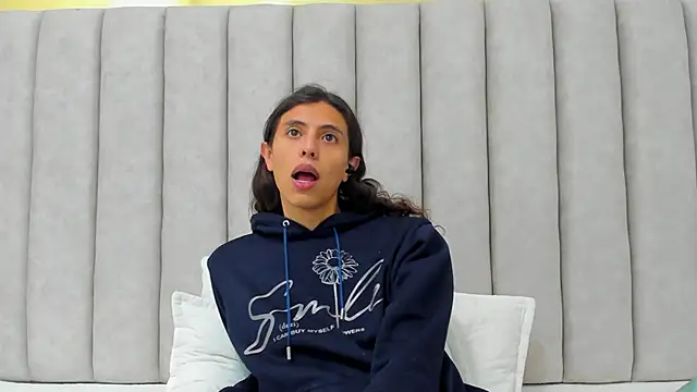 FreyaMoller online show from February 2026 06:58:01 PM