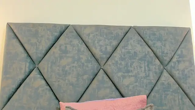 Snapshot of FreyaMoller chatting on July 2026 05:19:02 PM FreyaMoller online show from July 2026 05:19:02 PM