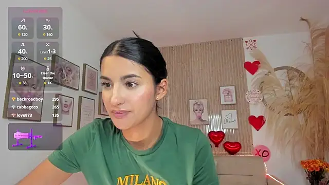 Snapshot of Kimm_khalifa chatting on February 2025 11:32:01 PM Kimm khalifa online show from February 2025 11:32:01 PM