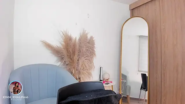 Kimm khalifa online show from October 2025 10:19:02 PM