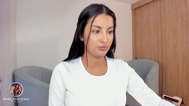 Snapshot of Kimm_khalifa chatting on March 2026 11:44:01 PM Kimm khalifa online show from March 2026 11:44:01 PM